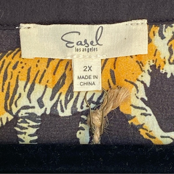 Easel Black Cheetah Tiger Print Long Sleeve Blouse Womens Plus Size 2X NWT Satin - Picture 10 of 12